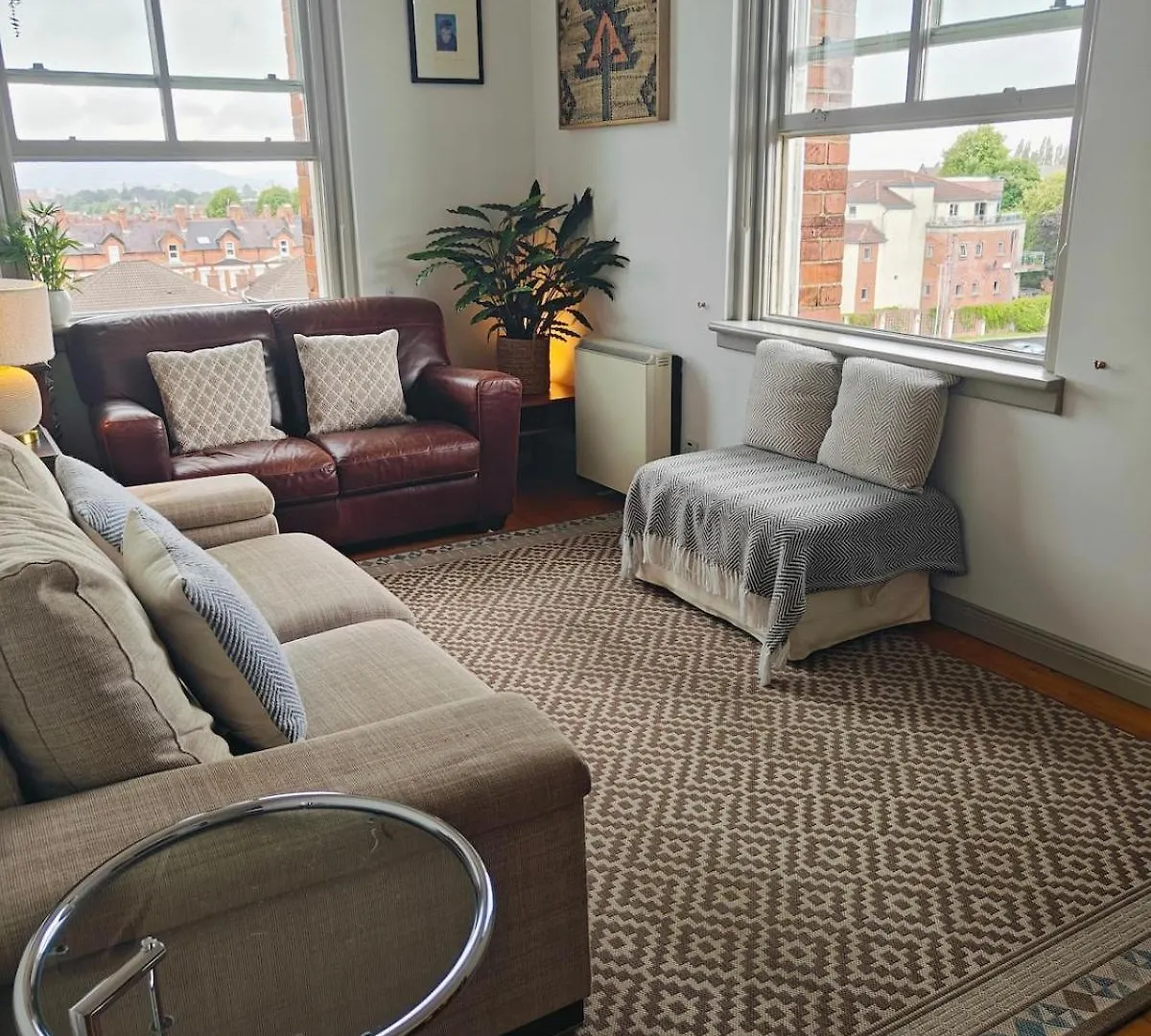 Bright Characterful 2-Bed Apt Ormeau Road Belfast